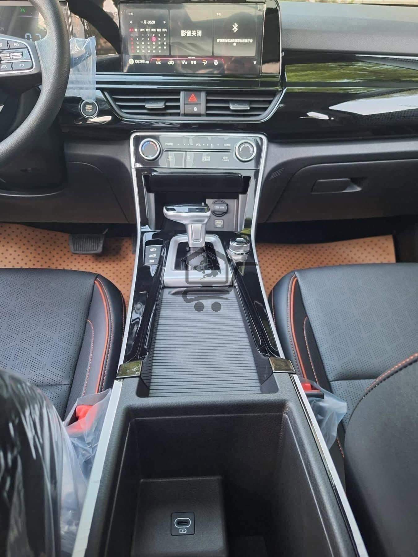 Kia Seltos 2025 - الصورة 6