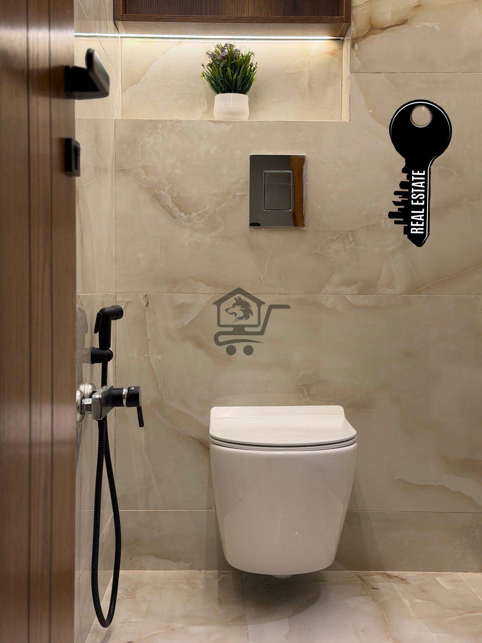 للبيع شقة طابق أول طلوع4درجات - الصورة 4