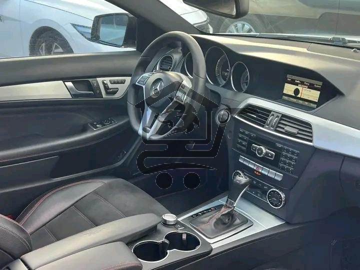 MERCEDES C250 - الصورة 2
