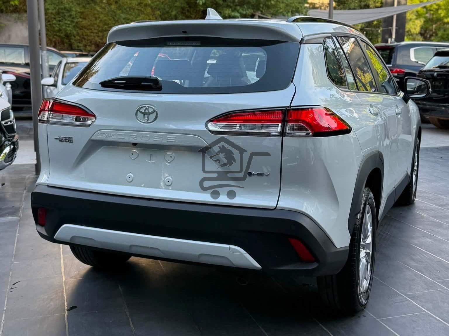 Toyota Corolla Cross - الصورة 4