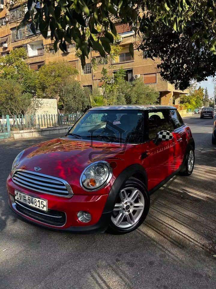 للايجار سياره ميني كوبر - الصورة 1