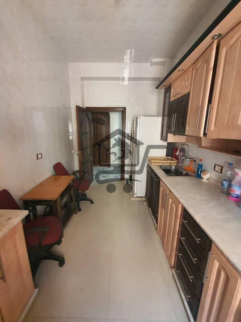 منزل في المارتيني - الصورة 3