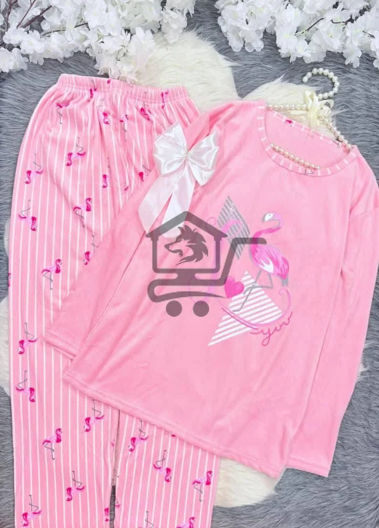 بيجامة مخمل - الصورة 2