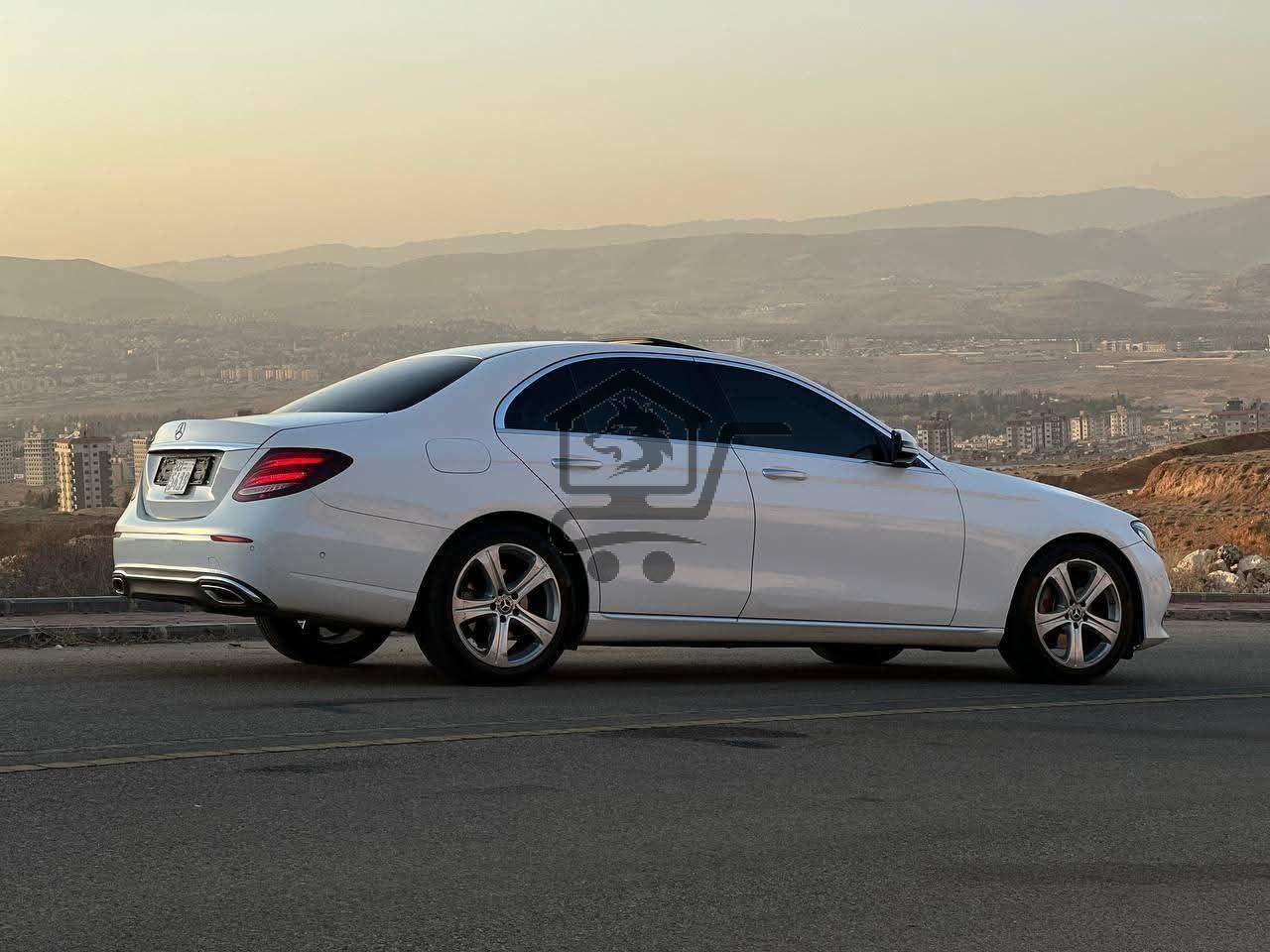 Mercedes E200 2018 - الصورة 3