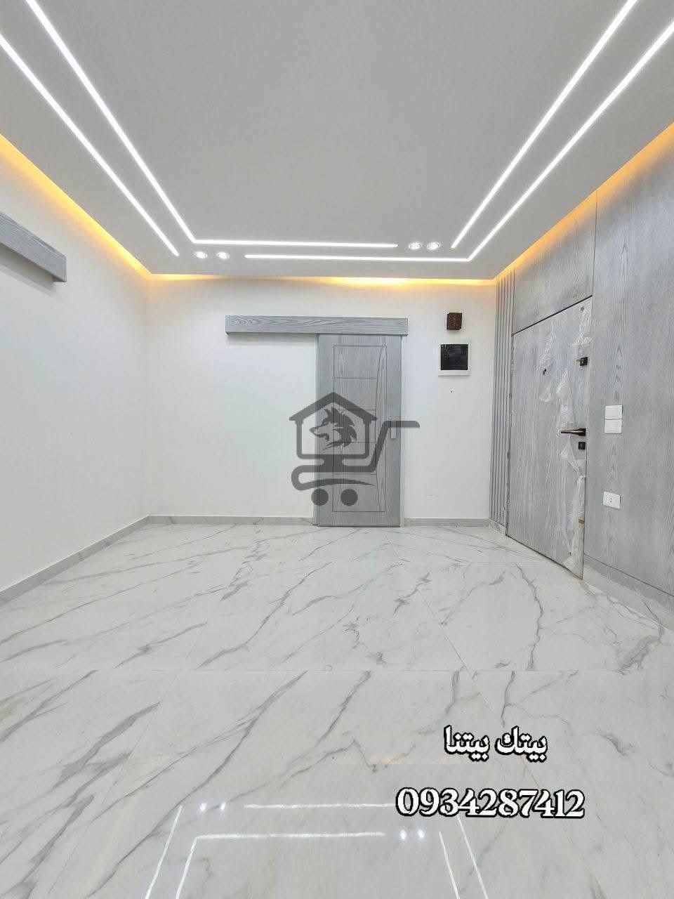للبيع منزل بموقع مميز - الصورة 1