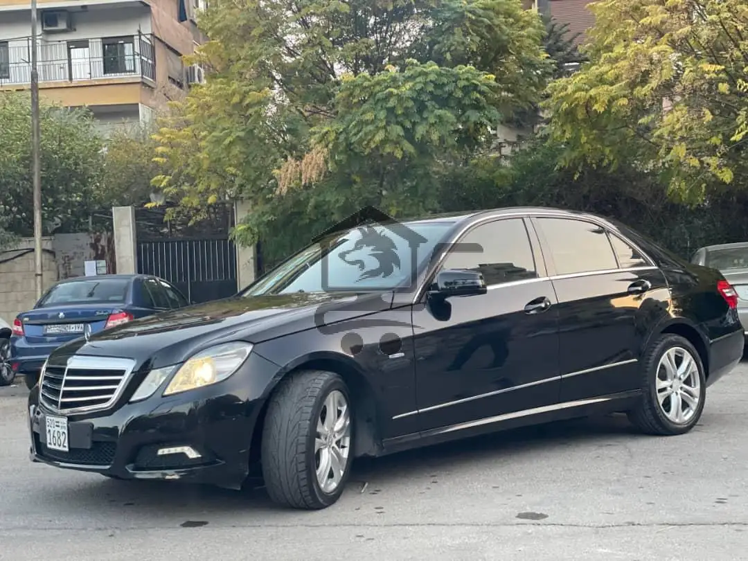 Mersedes benz  E300