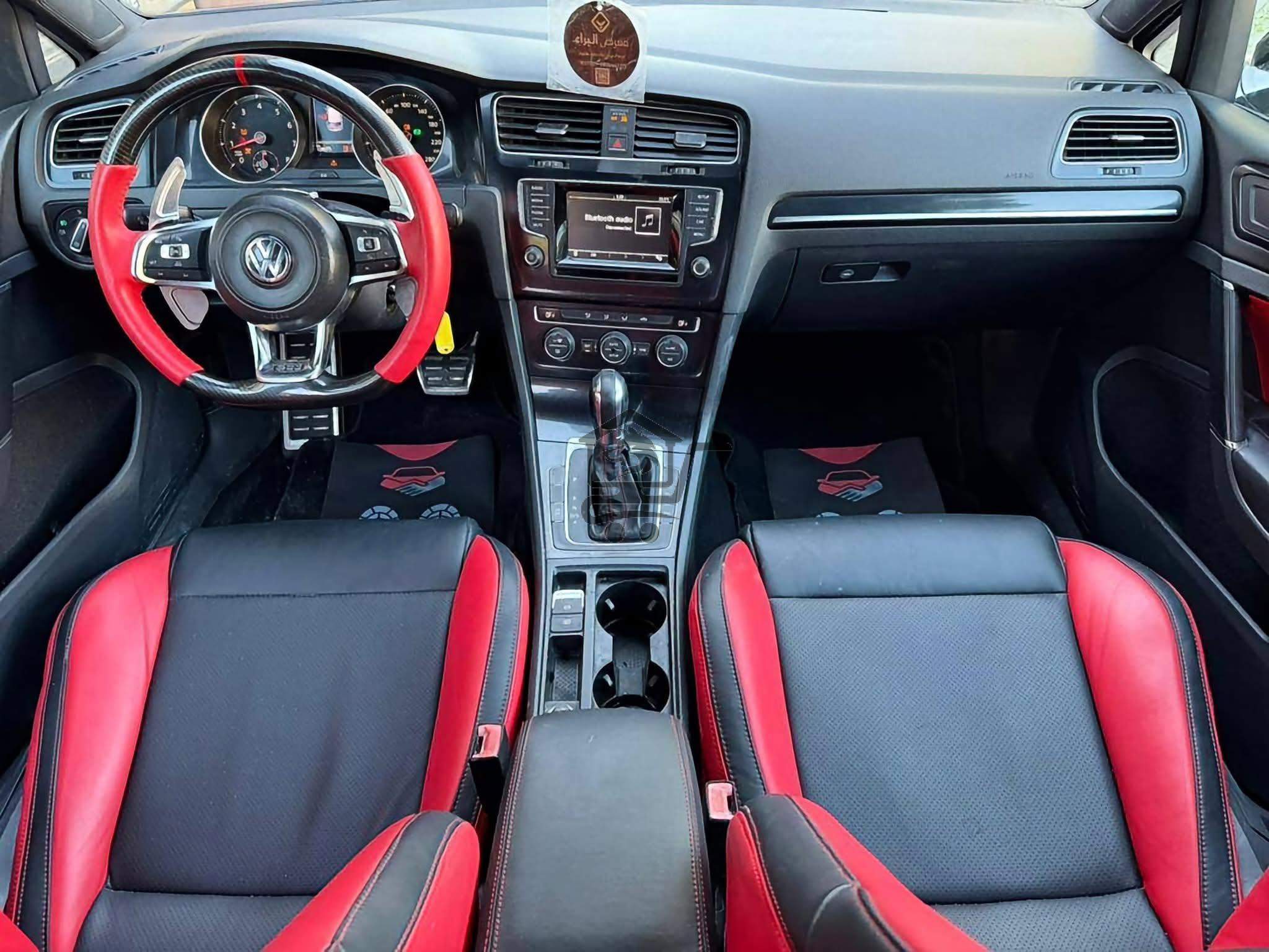 Volkswagen Golf Mk7 - الصورة 8