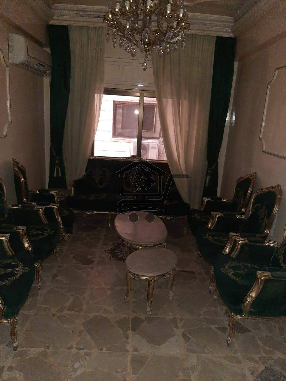 منزل بمساحة ممتازة - الصورة 1