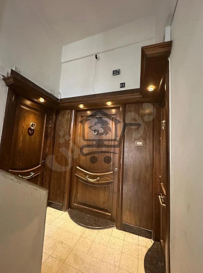 منزل بإكساء راقي - الصورة 1