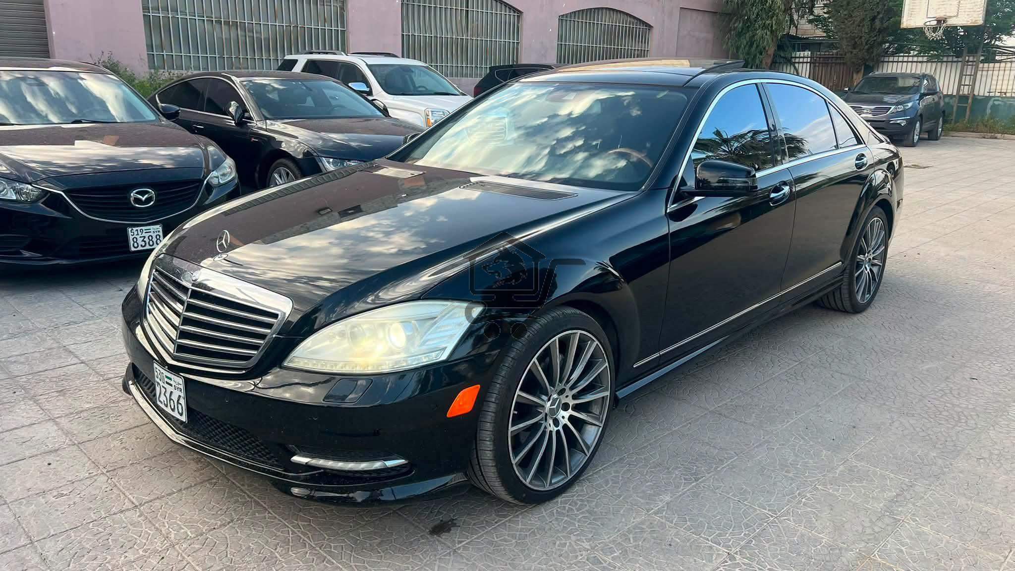 Mercedes Benz S550 - الصورة 1