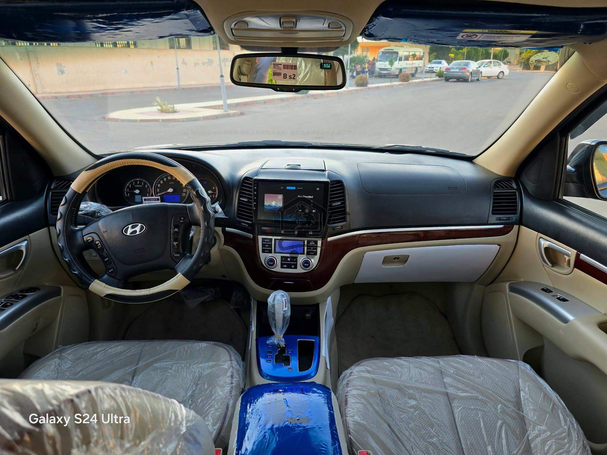 Hyundai Santafe 2009 - الصورة 6