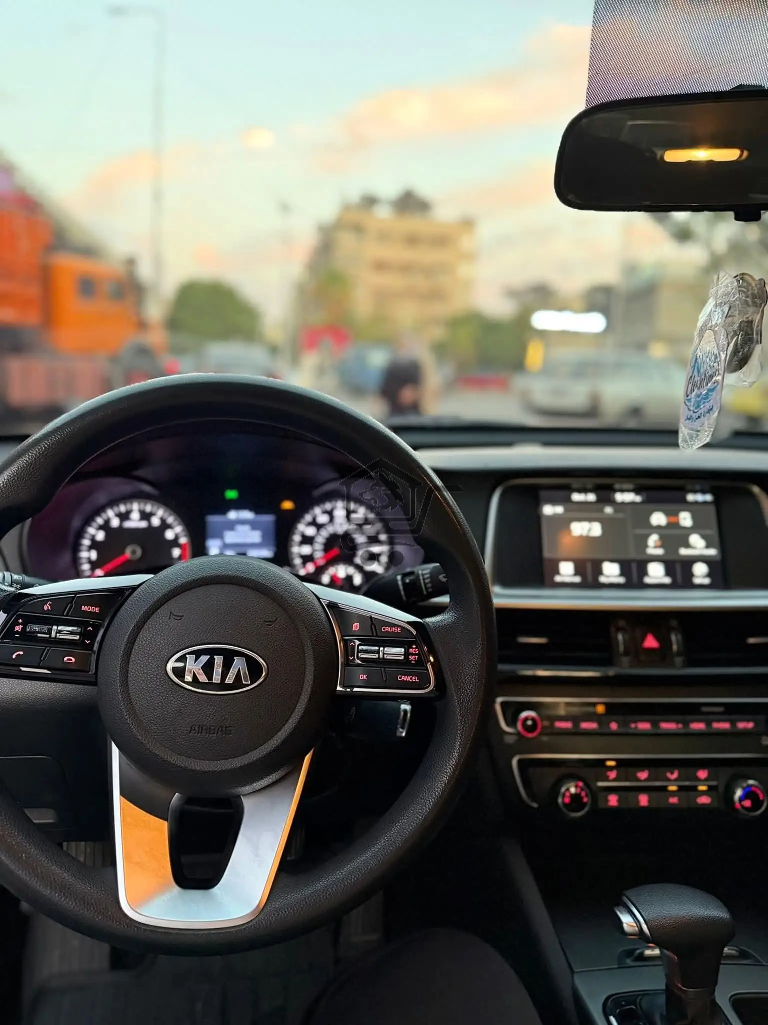 KIA optima 2011 - الصورة 2