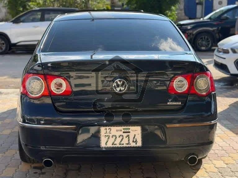 Volkswagen Passat R32 - الصورة 5