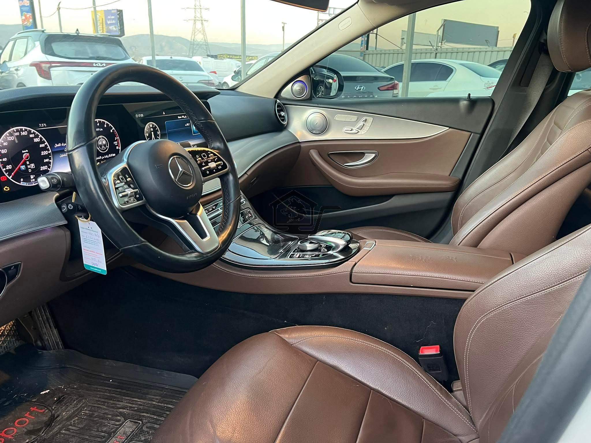 مرسيدس اي كلاس E350 - الصورة 7