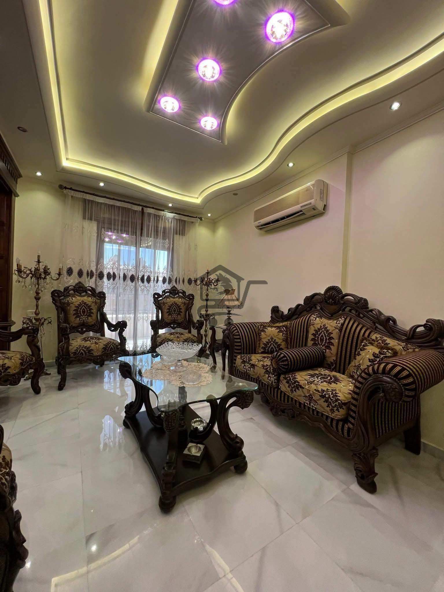 منزل فاخر - الصورة 3