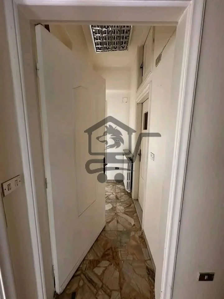 شقة ثلاث غرف بأفضل موقع - الصورة 6