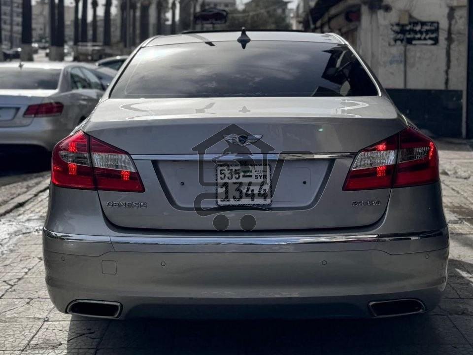 Hyundai Genesis BH330 - الصورة 5