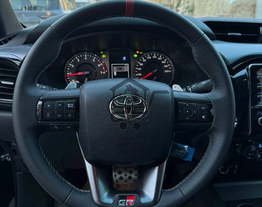 TOYOTA HILUX GR Sport 2026 - الصورة 6