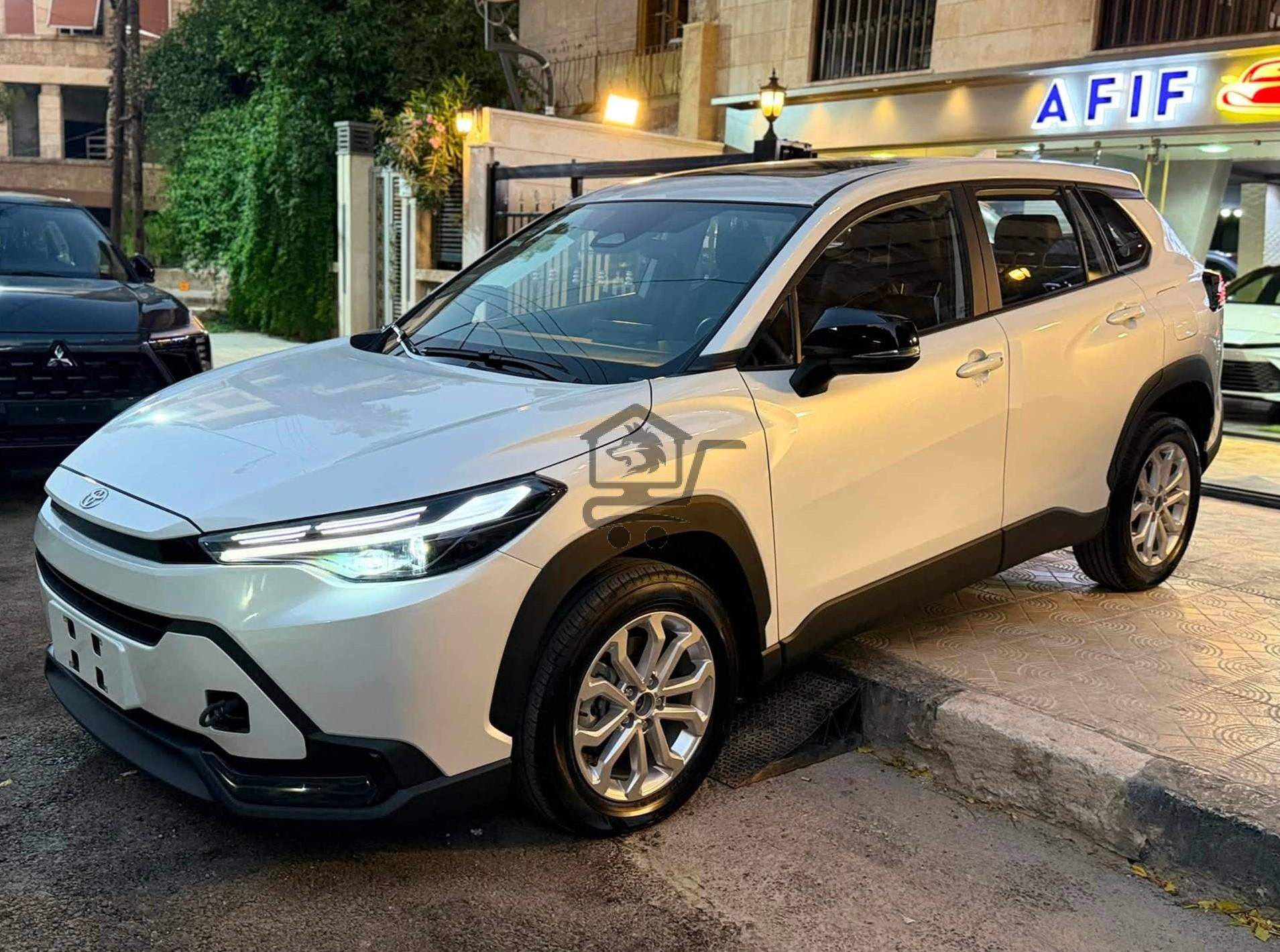 Toyota Front Lander - الصورة 1