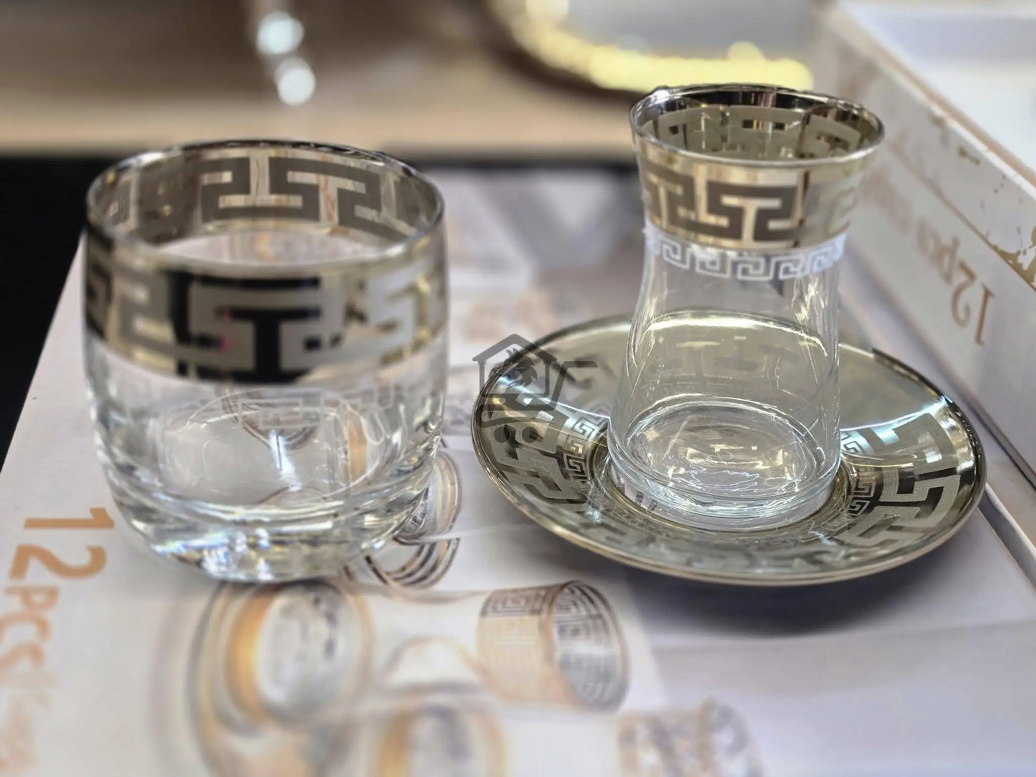 طقم ضيافة ملكي نقشة فرزاتشي - الصورة 1