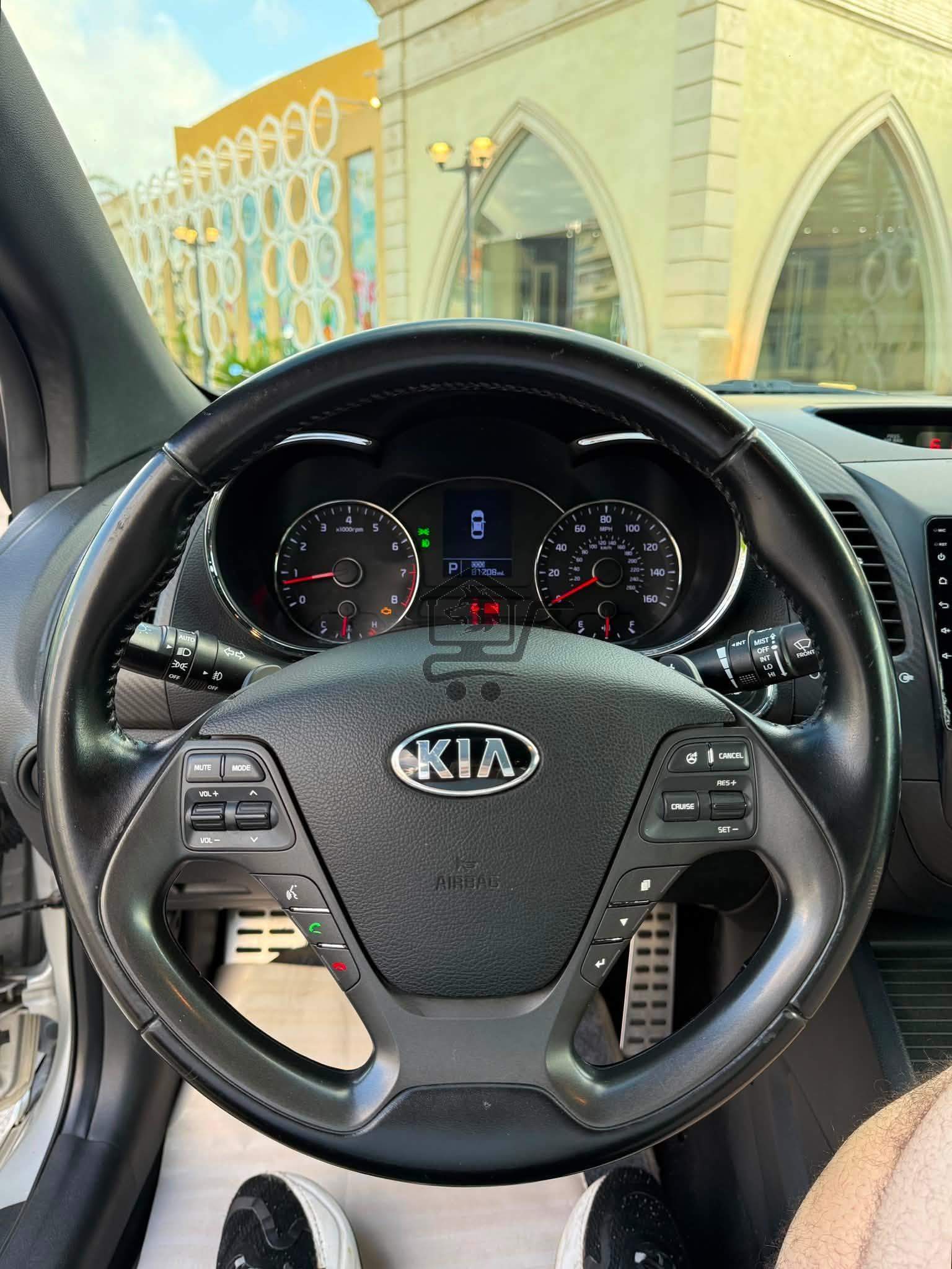 Kia K3 Forte Coupe - الصورة 8