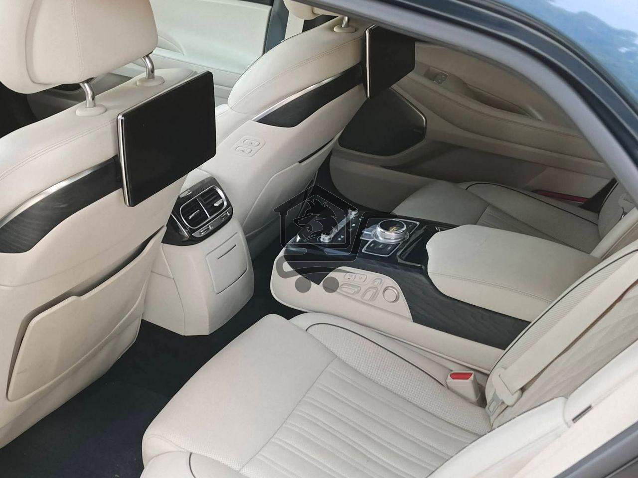 Hyundai Genesis G90 - الصورة 9
