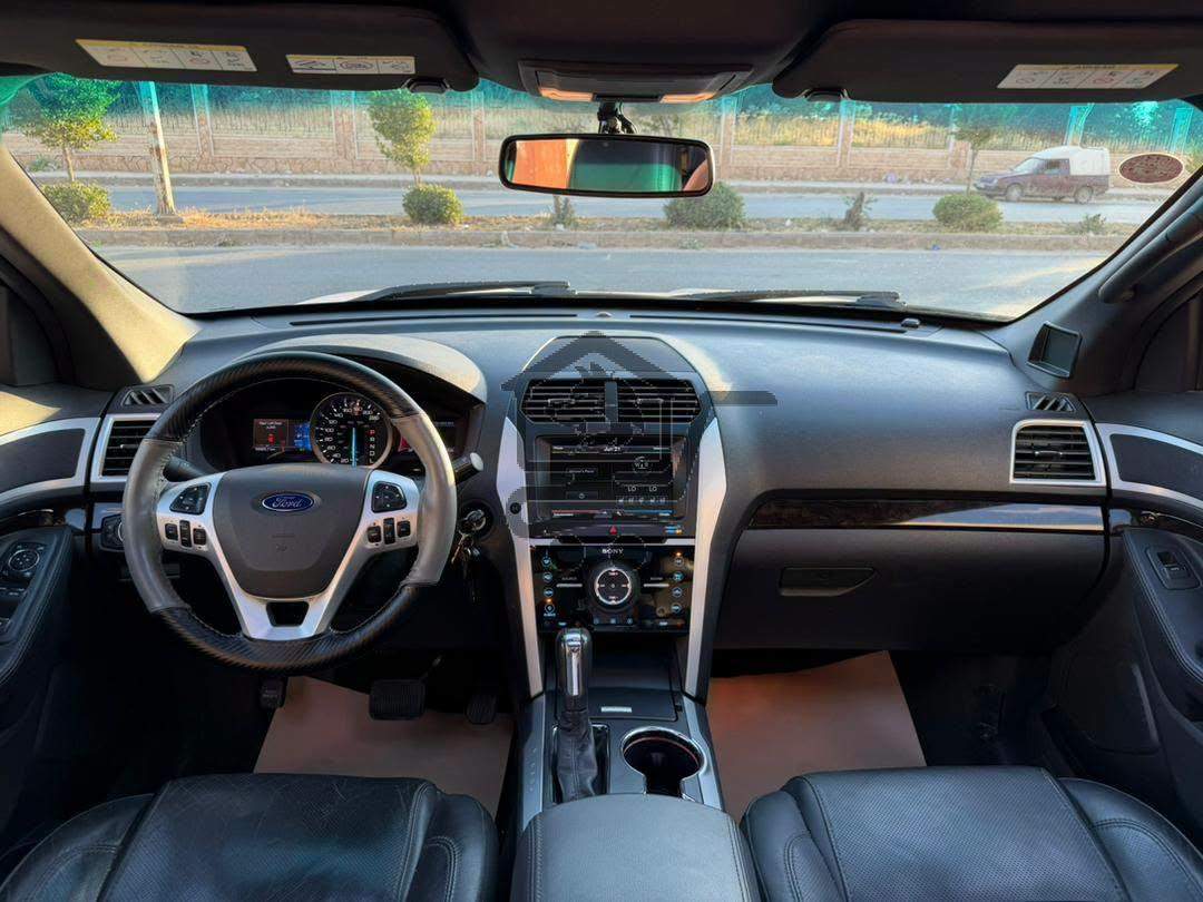 Ford Explorer 2015 - الصورة 6