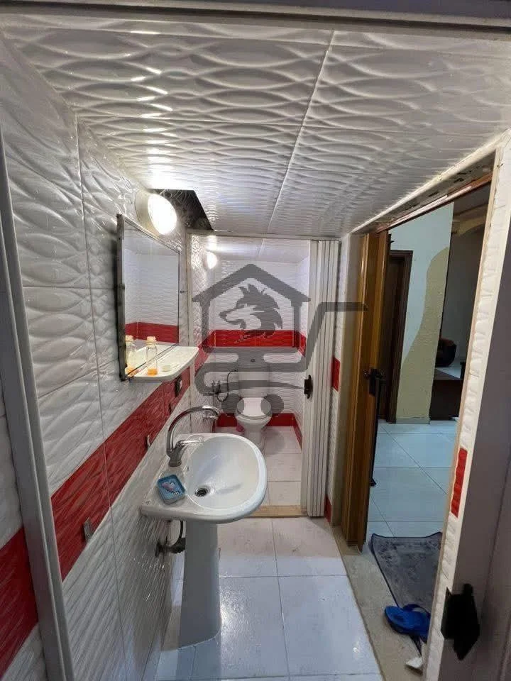 شقة مع جنينة كبيرة - الصورة 5