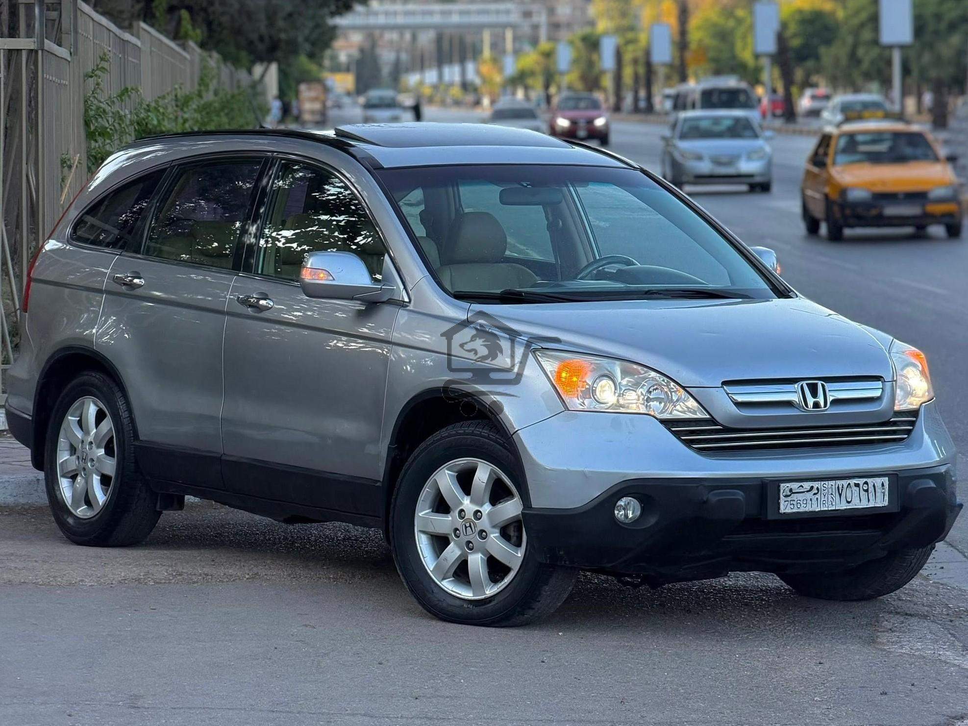 Honda CRV 2008 - الصورة 1