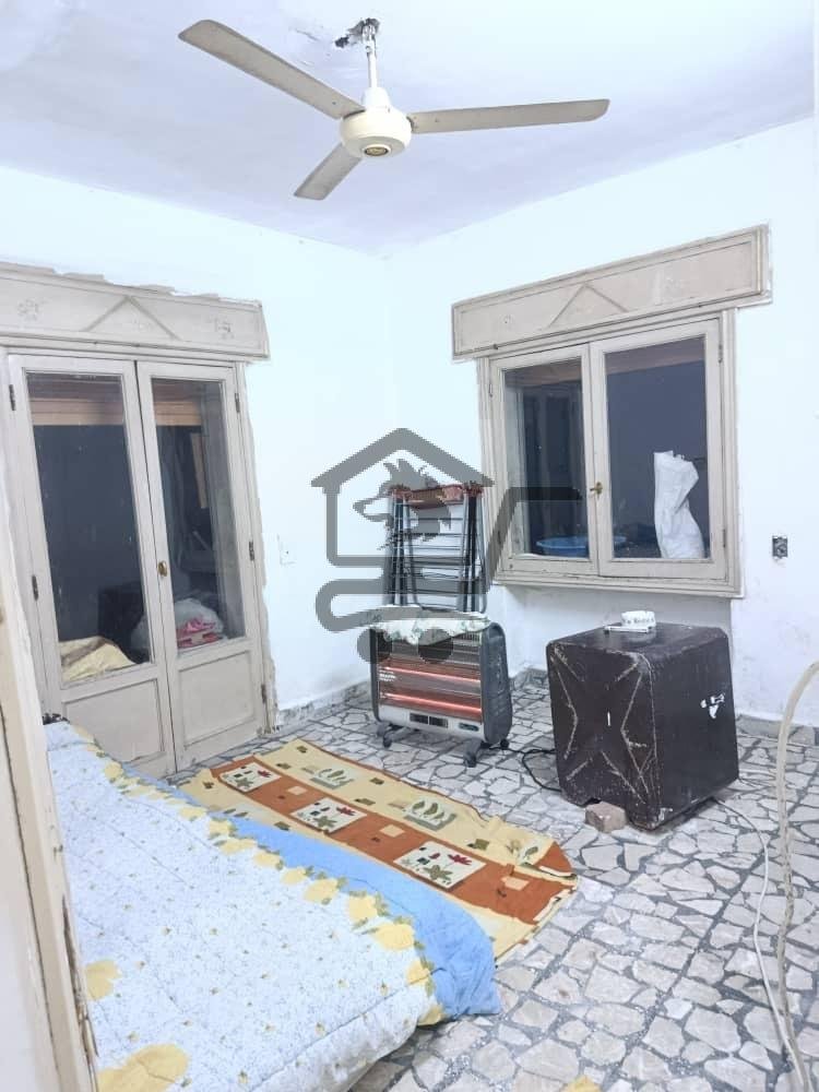 للبيع منزل بحاجة لإعادة إكساء - الصورة 5