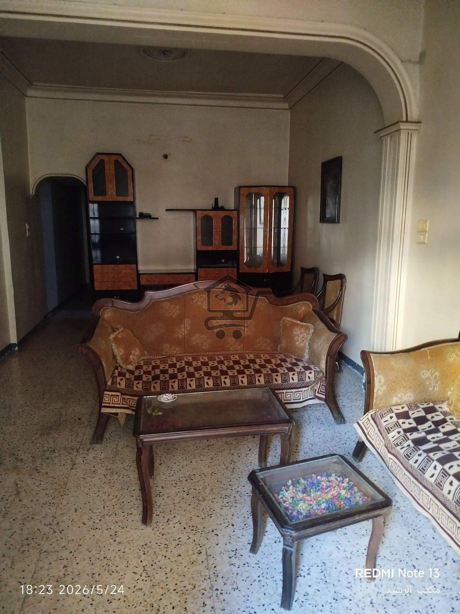 شقة مميزة للإيجار - الصورة 1