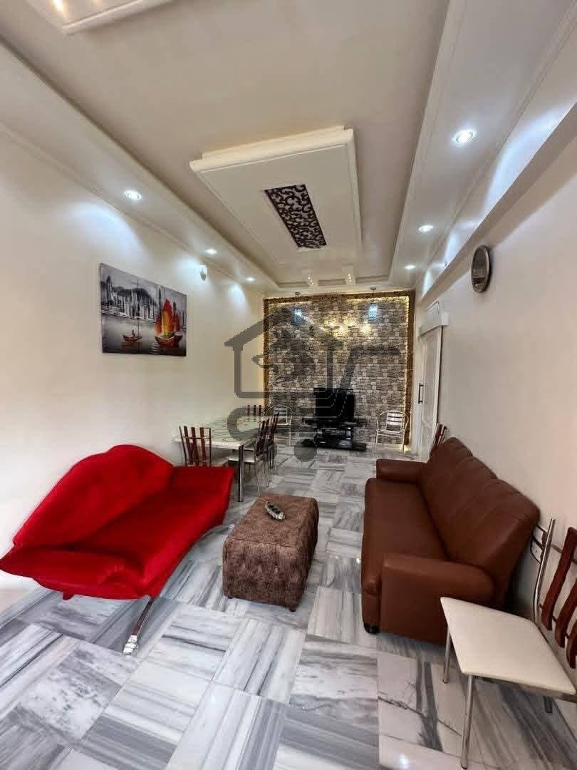 منزل في شارع النيل - الصورة 8