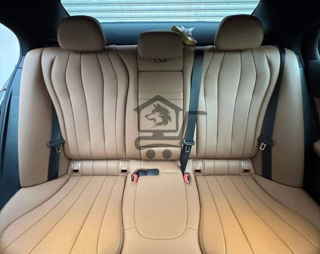 Mercedes-Benz E200 2025 - الصورة 10