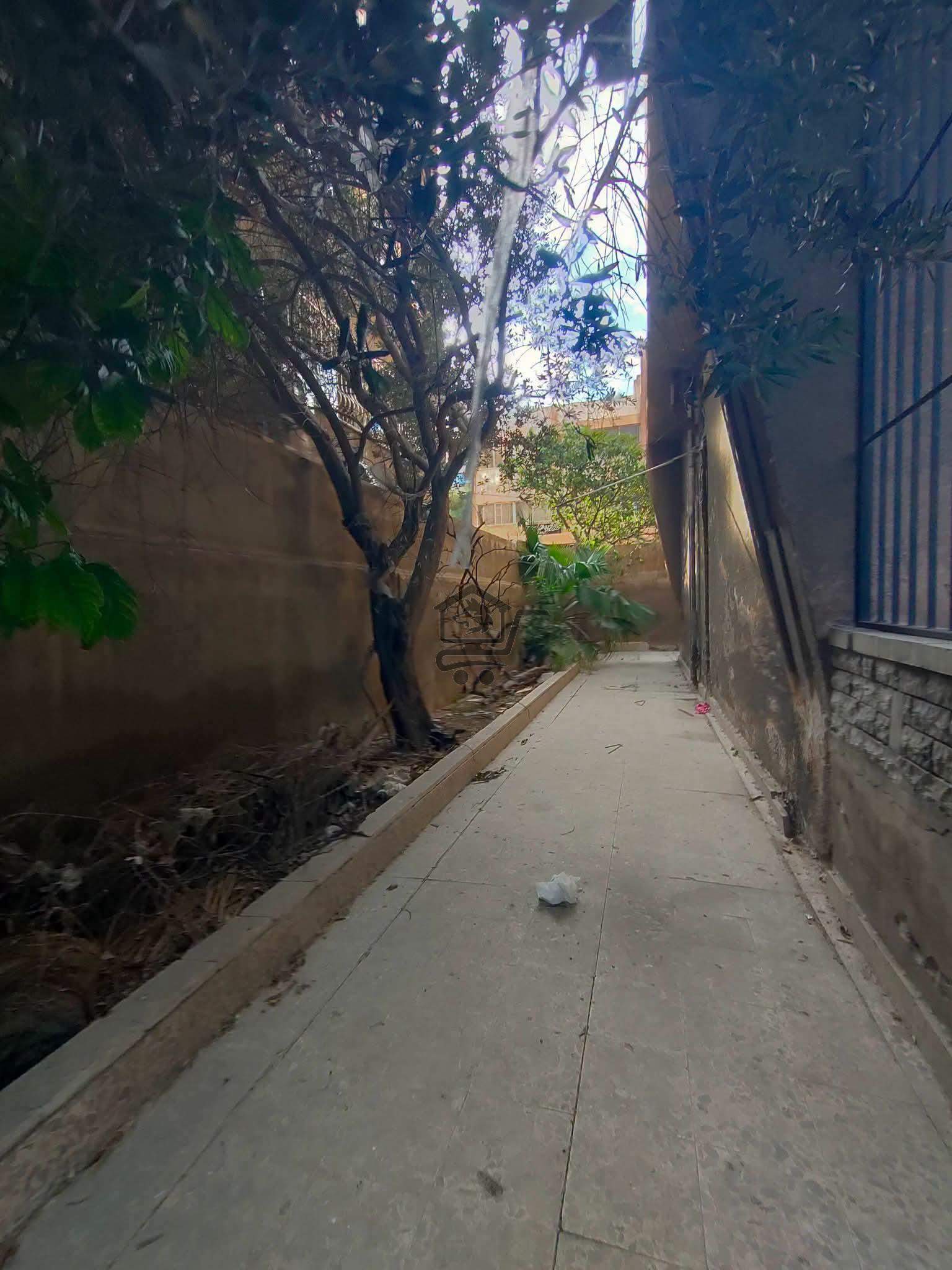 شقة ارضية للبيع - الصورة 4