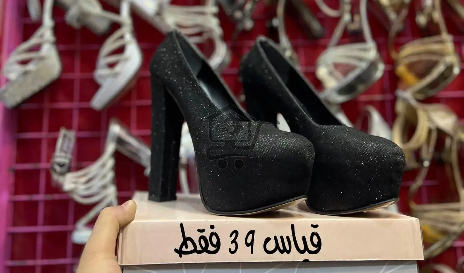 حذاء السهرة من حنين - الصورة 8