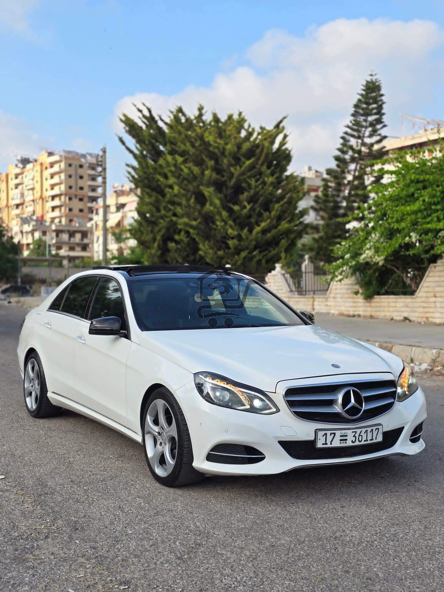 Mercedes E250 - الصورة 1