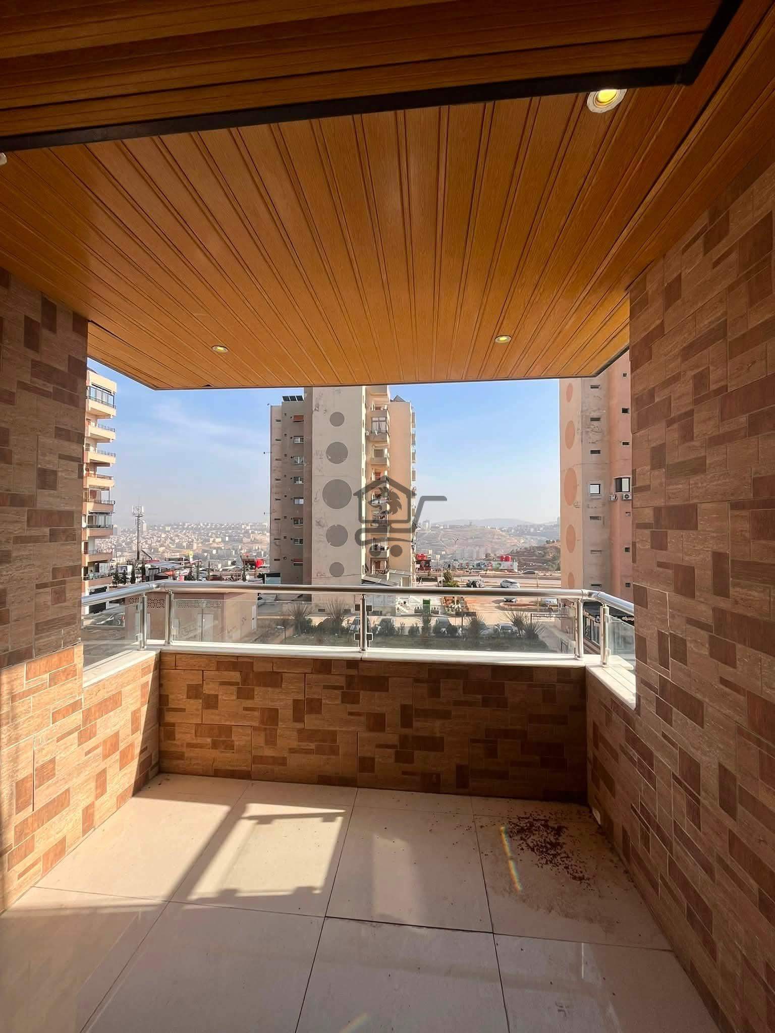 شقة فاخرة للبيع - الصورة 1