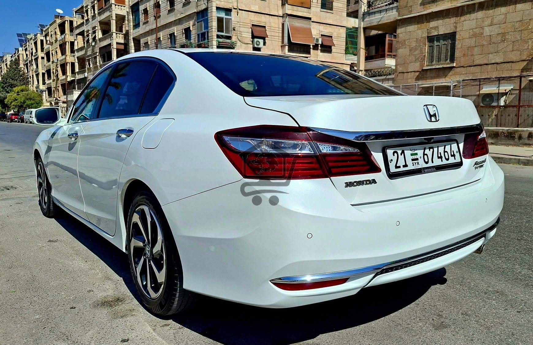 Honda Accord 2017 - الصورة 4