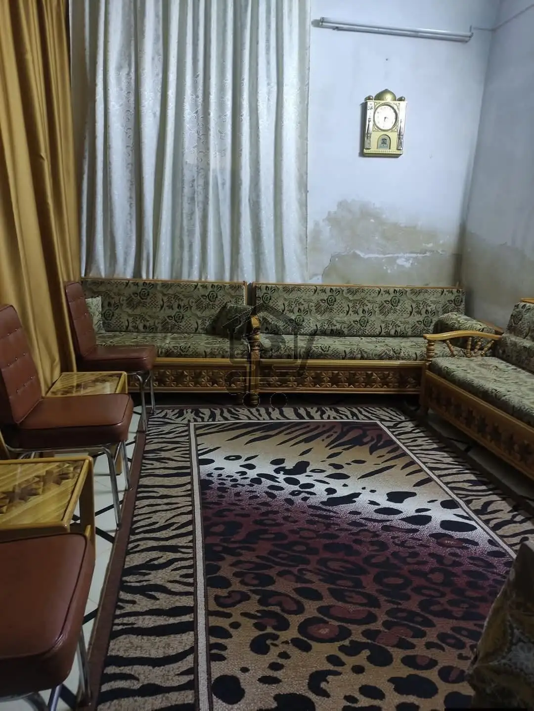 منزل عربي خمس غرف بدون فرش - الصورة 2