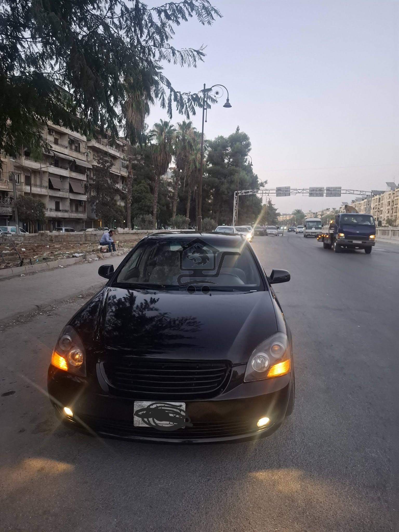 كيا اوبتما - الصورة 2