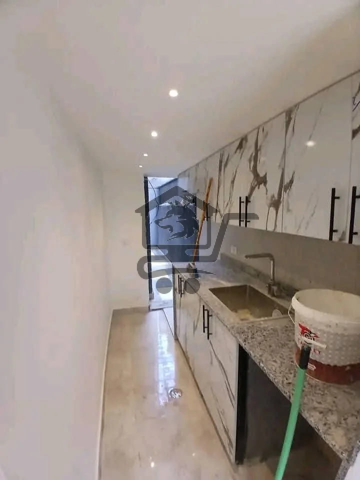 شقة ارضية غرفة ومنتفعاتا - الصورة 7