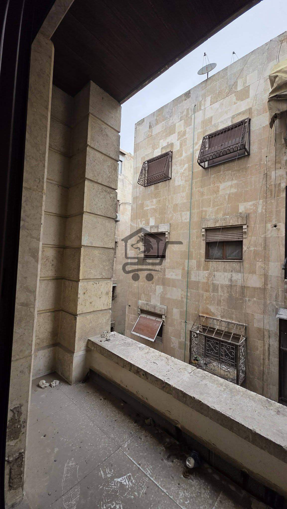 للبيع شقة سكنية في حي  الاكرمية - الصورة 2