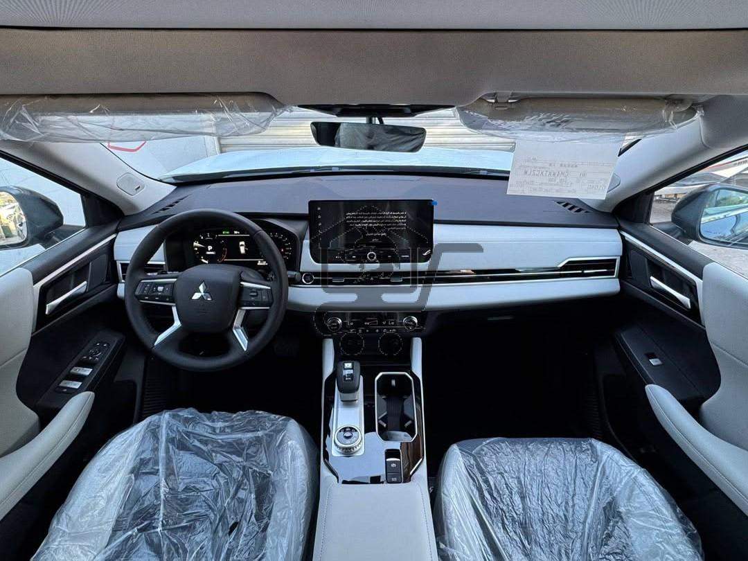 Mitsubishi Outlander 2026 - الصورة 7