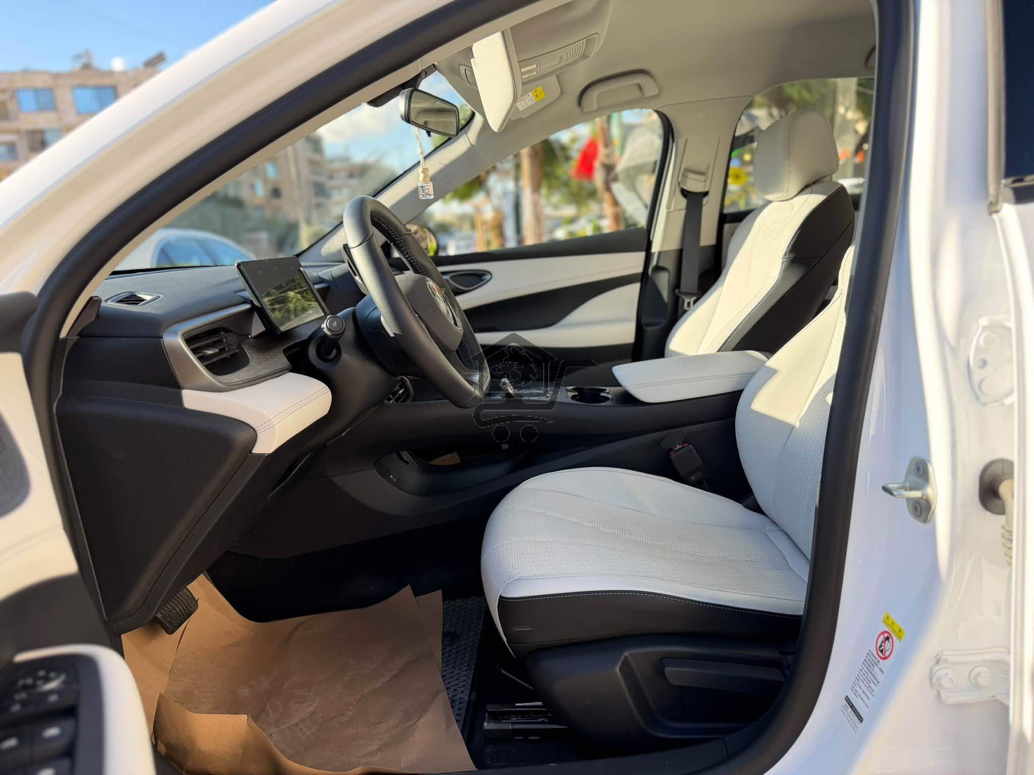 BYD Seal 05 DM-i 2025 - الصورة 7