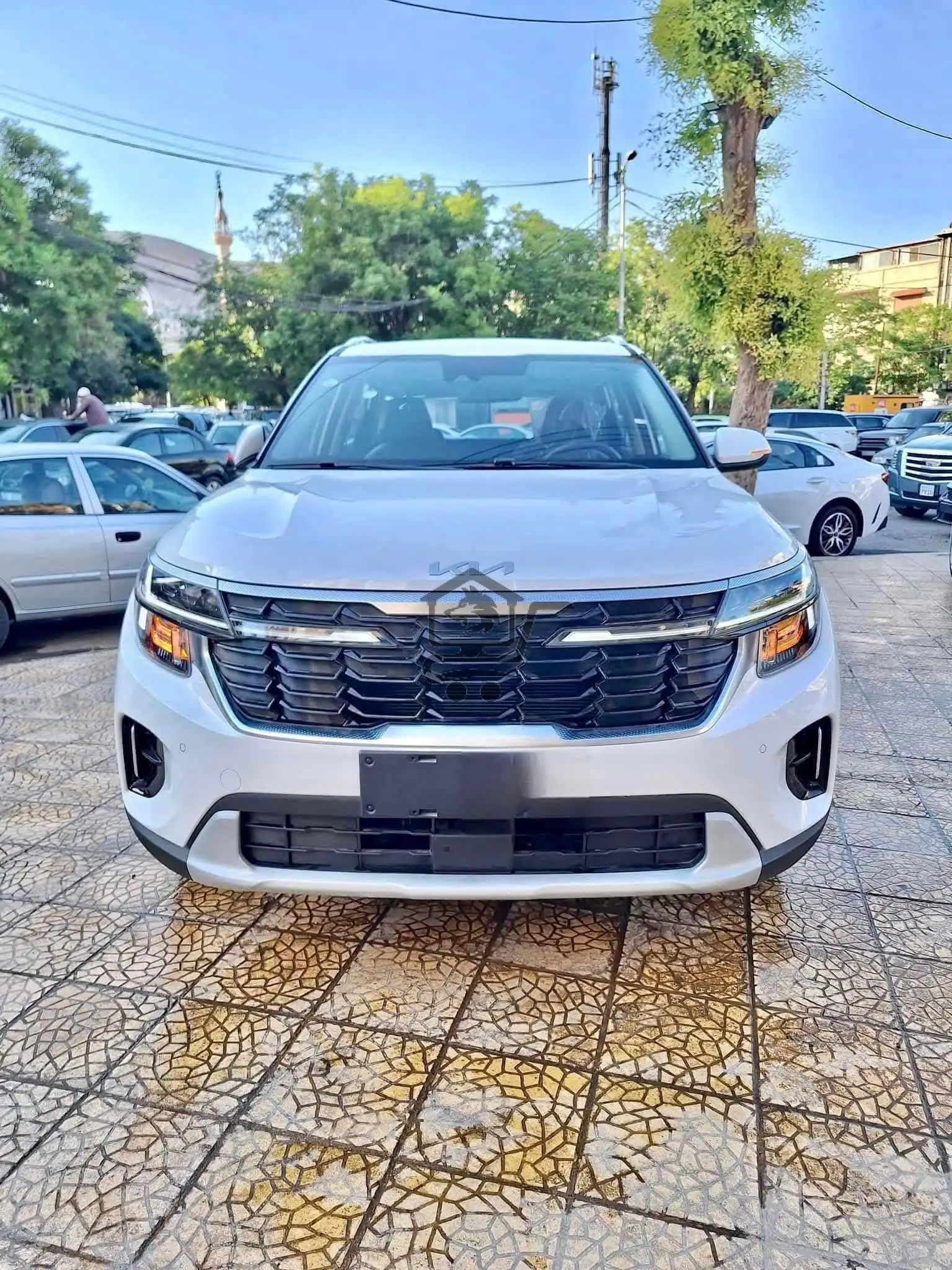 كيا شبه جديدة - الصورة 1