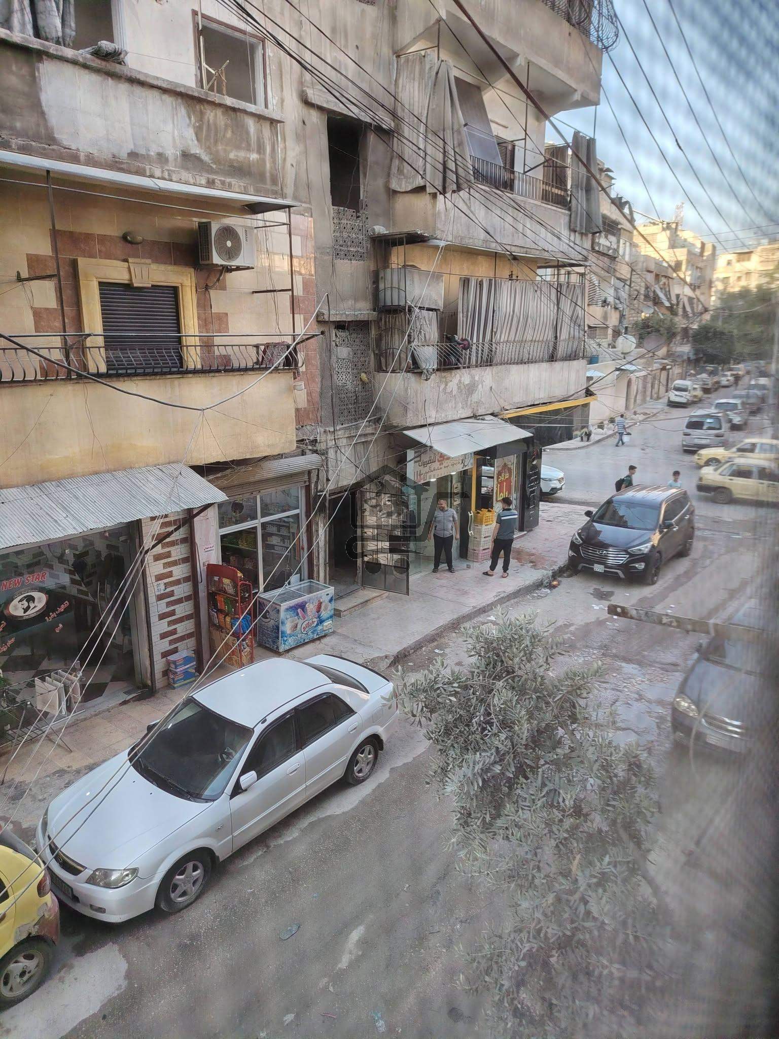 للبيع منزل بسعر جيد - الصورة 7