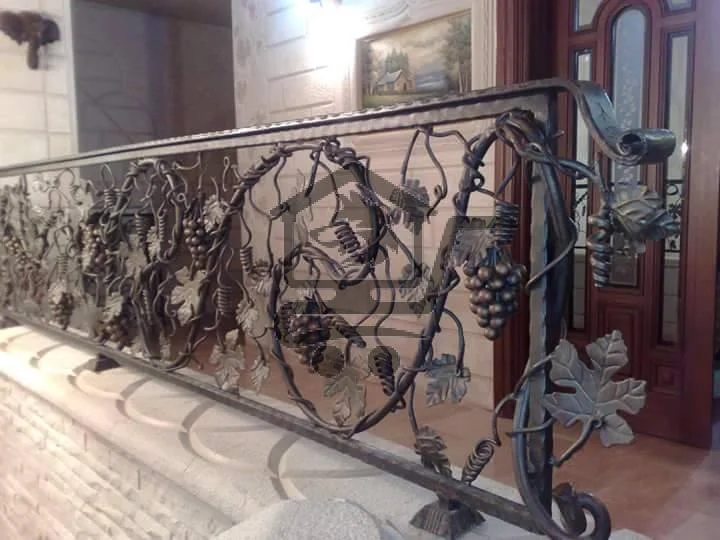 أنتيكا فيرفورجيه حدادة عربية وأفرنجية - الصورة 3