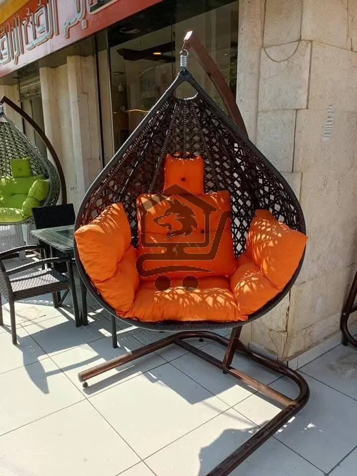 طاولة +كراسي - الصورة 4