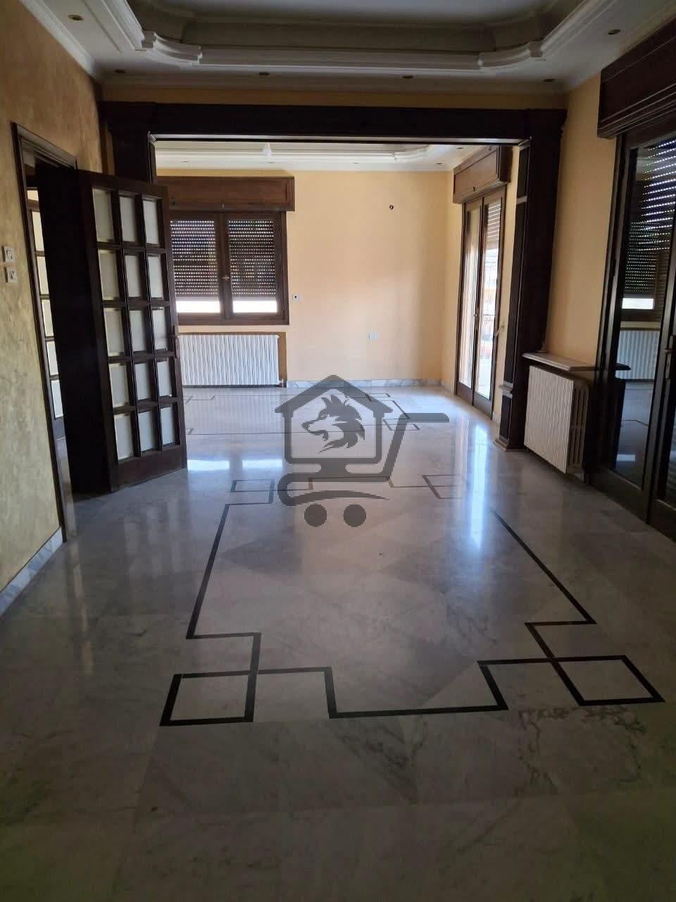 منزل فاخر - الصورة 1