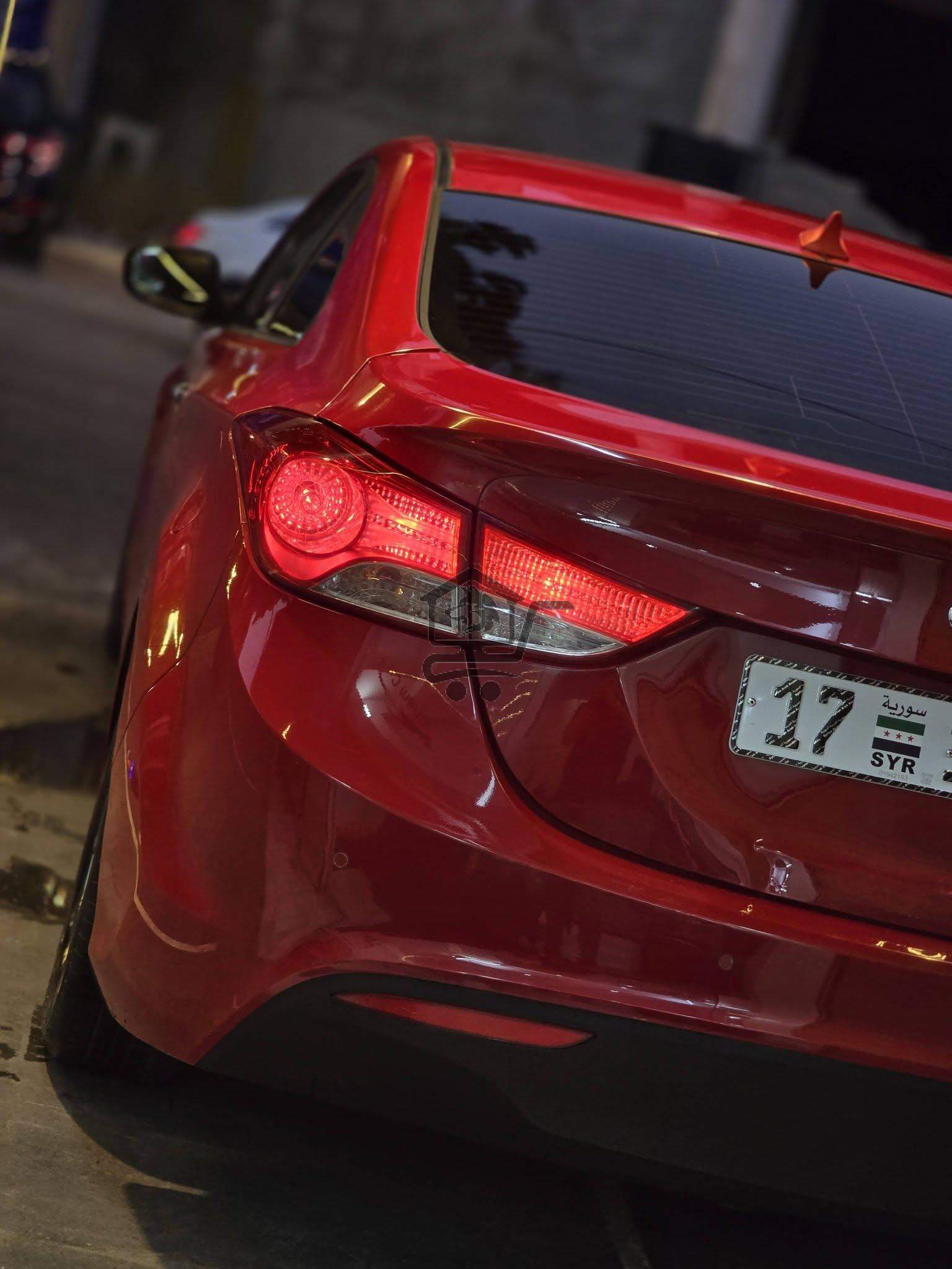 Hyundai Avante Copue 2014 - الصورة 4